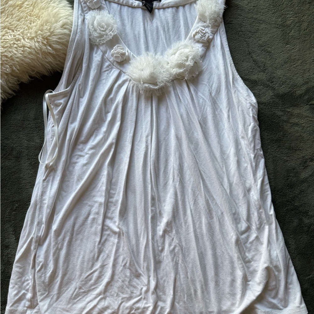 White House Black Market Ruffled White Sleeveless Tank Top